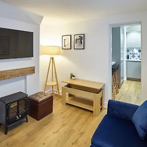 Host & - Clinker Holiday home Whitby